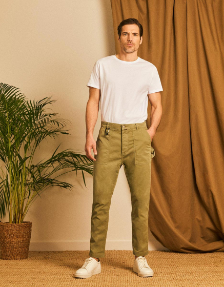 Cargo straight cropped Andrew - LIGHT MILITAR